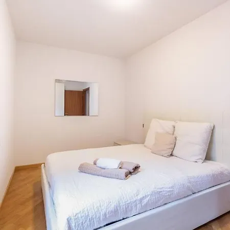Apartment Alessia's Flat- Zanica Bergamo